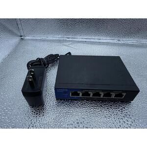Linksys SE3005 5‎ Port Gigabit Ethernet Switch - Black/Blue
